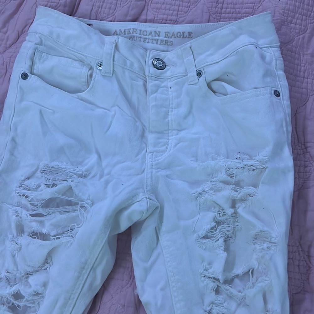 american eagle white ripped jeans